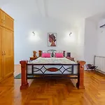 Villa Jakov *