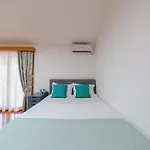 Jakov